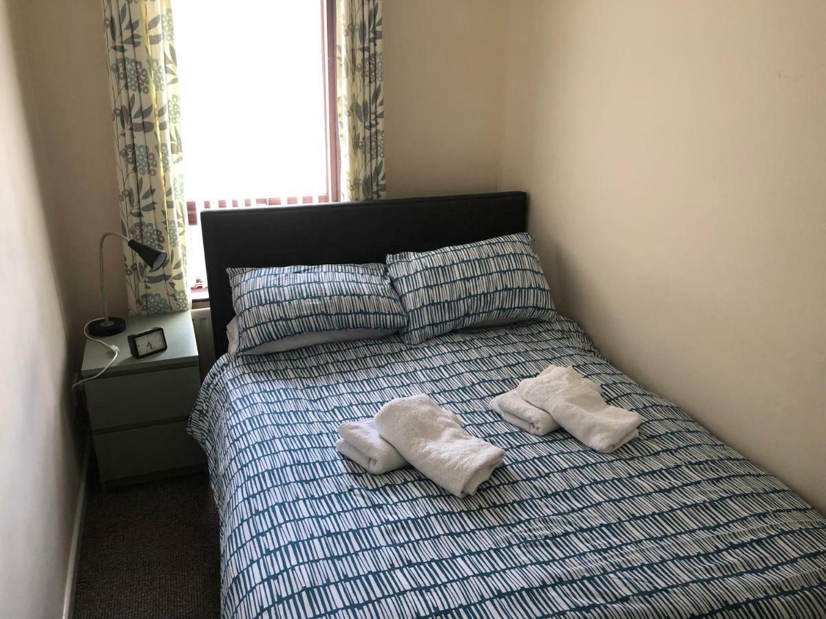 Claire'S Airbnb 2 Belfast Buitenkant foto