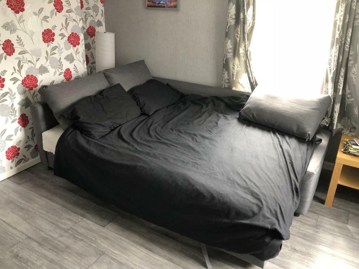 Claire'S Airbnb 2 Belfast Buitenkant foto